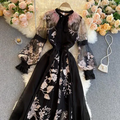 Вечерние белые кружевные платья купить в Москве – Цена в интернет-магазине  PrincessDress