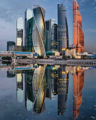 зеркальная \"Москва-Сити\" | Небоскребы, Красивые места, Живописные пейзажи