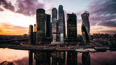 Обои Москва-Сити, небоскребы на закате 1920x1080 скачать бесплатно на  рабочий стол