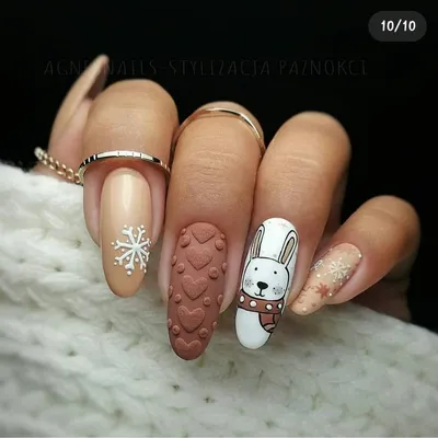 Новогодний маникюр в розовых оттенках в рисунком зайцем на длинные ногти |  Christmas nails, Christmas nail art, Holiday nail art