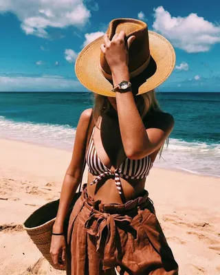 Как одеться на пляж летом-2021 – 24 стильных образа от западных модниц