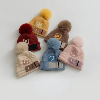 Детские шапки, зимние милые однотонные Хлопковые вязаные детские шапки для  мальчиков и девочек, уличная теплая шапка с защитой ушей для детей 1-12 лет  | AliExpress