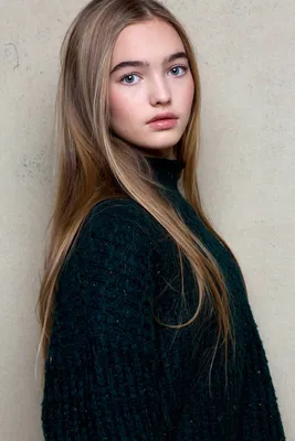 Анастасия Безрукова - одна из самых красивых девочек мира 62 фото | Черные  брови, Девочка, Веснушки