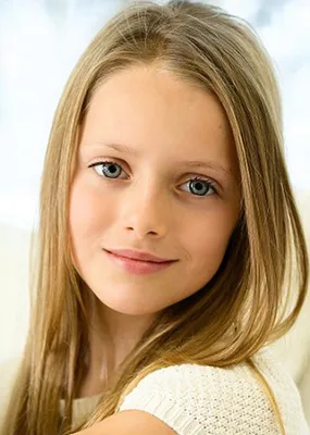 Самые красивые девочки мира 13, 14, 15 лет: рейтинг симпатичных детей из  разных стран