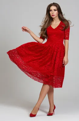 Женское красное кружевное платье-макси VALENTINO купить в интернет-магазине  ЦУМ, арт. RB3VD7611EC