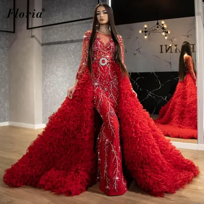Malina.Dress - Красное платье с длинным шлейфом. @ Arbat... | Facebook