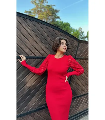 Красное трикотажное платье асимметричного кроя 67963 за 356 грн: купить из  коллекции Love yourself - issaplus.com