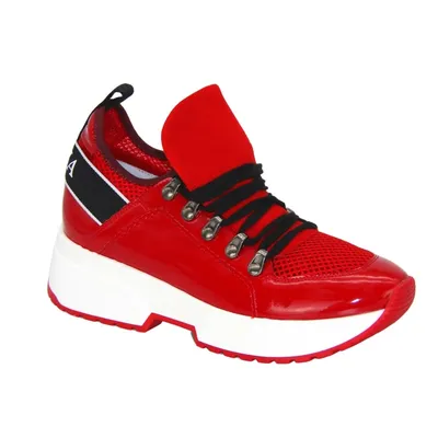 Красные кроссовки без язычка Crosby купить за 2390 руб | арт. 407576/01-01  | Интернет-магазин Gut!