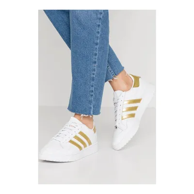 Кроссовки Adidas Originals Team Court, footwear white/gold metallic –  заказать по доступной цене из-за рубежа в «CDEK.Shopping»