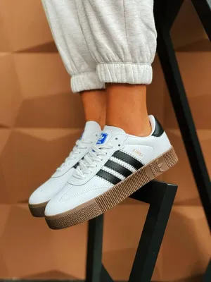 Фирменные женские кроссовки adidas, оригинал, р. 38. — цена 750 грн в  каталоге Кроссовки ✓ Купить женские вещи по доступной цене на Шафе |  Украина #113468825