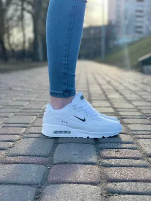 Кроссовки Nike Air Max 90 — купить в Москве