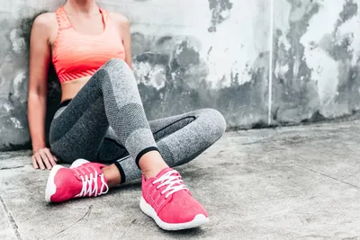 Как правильно выбрать кроссовки для фитнеса - блог Designed for Fitness