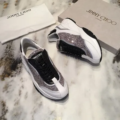 Ваши заказы. Кроссовки 'Diamond' от Jimmy Choo (Джимми Чу). Застежка на  шнуровке, контрастные панели и воздушная стелька с подушечкой. Ц… |  Sneakers, Shoes, Fashion
