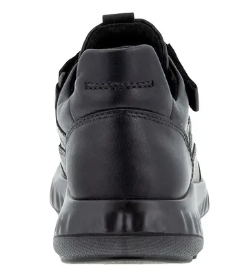 Amazon.com | ECCO Men's Biom C4 Gore-TEX Waterproof Golf Shoe, Black, 5-5.5  | Golf