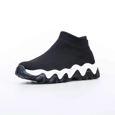 QP Store new - Кроссовки носки -это обувь, которая сидит... | Facebook