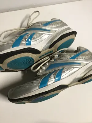 Reebok Easytone Size 9.5 White Blue Walking Renning Athletic Sneakers. A16  | eBay