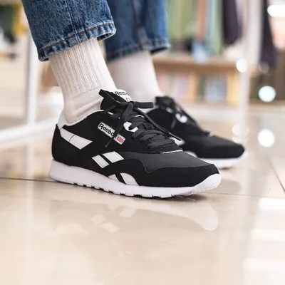 Reebok Classic кроссовки: цена, продажа в Москве