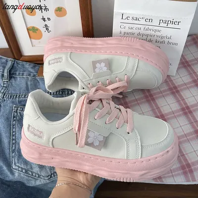 Купите детские кроссовки в стиле Adidas Izzi розового цвета онлайн