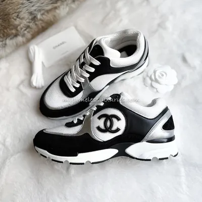 CHANEL 23C CC Logo Sneakers 38.5 *New - Timeless Luxuries