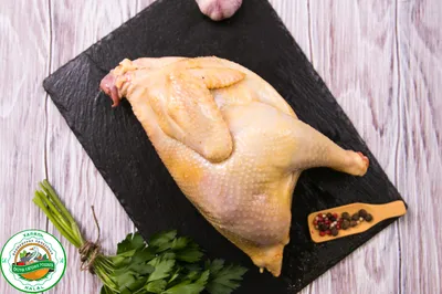 Тушка цыпленка-бройлера Агросила 1 сорт, потрошеная, охлажденная, халяль - « Курица вкусная, но упаковка подозрительно неприятно пахнет...» | отзывы