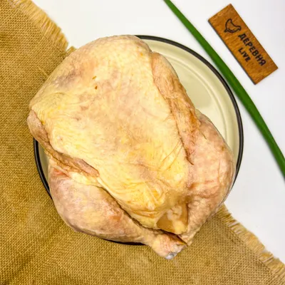 Окорочка куриные Халяль зам. 0,7 кг, купить с доставкой в магазине Деревня  Живёт в Москве и области.