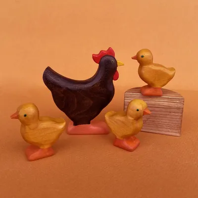 Садовая фигура \"Курица с цыплятами\" (гипс)
