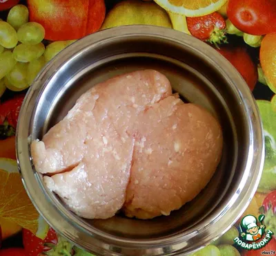 курица на гриле с помидорами Стоковое Фото - изображение насчитывающей  туша, варить: 217839984