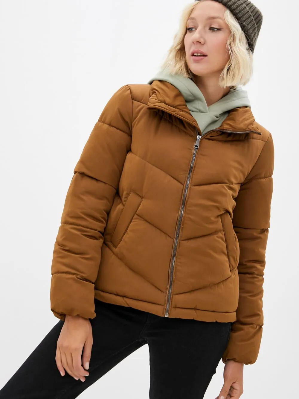 Куртка женская INCITY утепленная, короткая, из гладкой экокожи купить по цене 3692 ₽ в интернет-магазине KazanExpress Куртка женская INCITY утепленная, короткая, из гладкой экокожи купить по цене 3692 ₽ в интернет-магазине KazanExpress