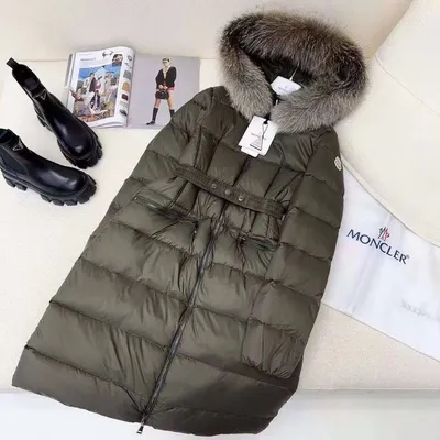 Женская куртка moncler в черном цвете: цена 3450 грн - купить Верхняя  одежда женская на ИЗИ | Киев