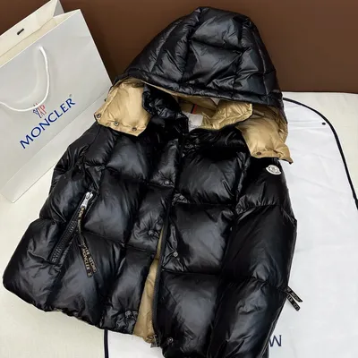 Куртка в стиле moncler — цена 2300 грн в каталоге Куртки ✓ Купить женские  вещи по доступной цене на Шафе | Украина #81974423