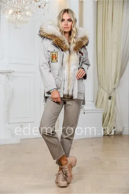 Утепленная кожаная куртка с отделкой мехом енота SnowQueen_collection  660933003 цены в Москве, купить одежду, каталог, фото товара и доставка в  интернет-магазине Снежная Королева