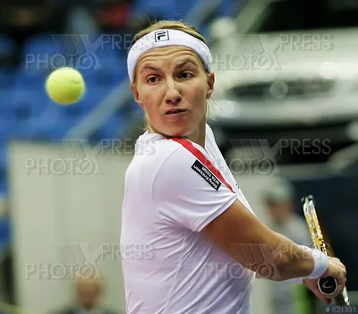Светлана Кузнецова снялась с турнира в Мадриде из-за травмы :: Теннис ::  РБК Спорт