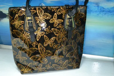 Красивая лаковая сумка с бабочками (ID#95125818), цена: 45 руб., купить на  Deal.by