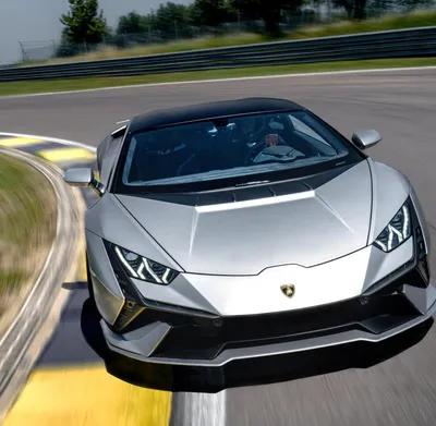 Lamborghini Huracán Tecnica: „Man spürt den Sound und die Kräfte in jeder  Faser seines Körpers“ - WELT