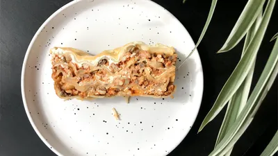 Лазанья с грибами и куриным филе рецепт – Итальянская кухня: Паста и пицца.  «Еда»