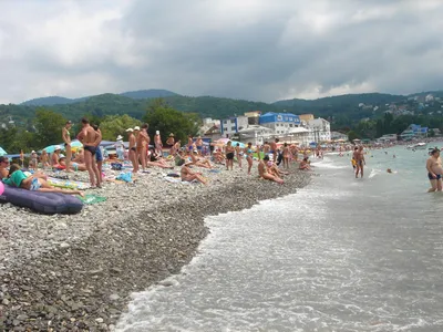 Центральный пляж в Лазаревском — информация, описание, отзывы и фото пляжа