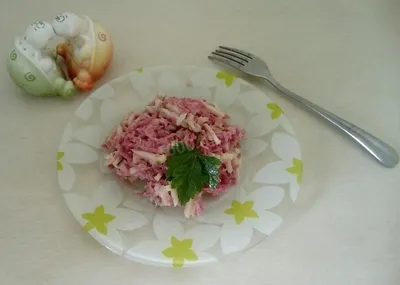 Легкий салат с курицей — рецепт с фото пошагово