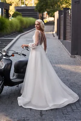 Легкие свадебные платья купить по выгодной цене и в наличии, доставка по  Москве