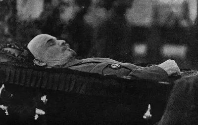 Куда спрятали тело Ленина в Великую Отечественную - Рамблер/субботний
