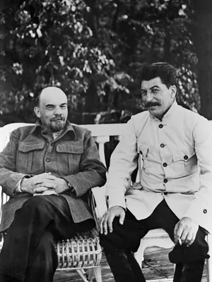 El Mundo (Испания): «Ленин породил Сталина» | 07.10.2022, ИноСМИ