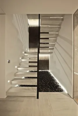 Лестницы в доме: виды, материалы, декор. Фото идеи