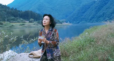 Келли Маговерн — «Поэзия» (2010), реж. Ли Чхан Дон
