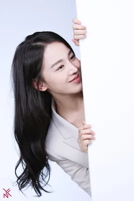 «Слава»: фото с выпускного в средней школе актрисы Им Джи Ён стало вирусным — K-POP