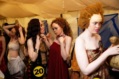 Белые люди: в Африке провели благотворительный конкурс красоты для  альбиносов | Фотогалереи | Известия