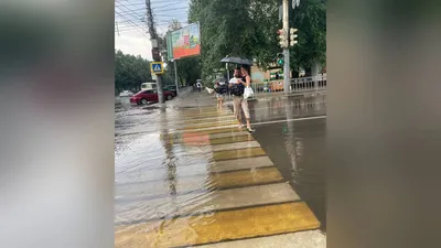 Ливень с грозой накрыл Воронеж вопреки прогнозу: появилось видео – Новости  Воронежа и Воронежской области – Вести Воронеж