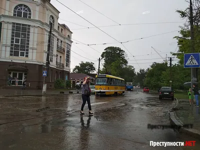 В Николаеве из-за сильного ливня затопило улицы – «Дормашина» снова  «поплыла»