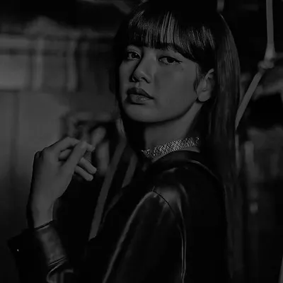 ␥ › [ BLACKPINK LISA ] ⚘ | Блэкпинк, Лиза, Тёмная эстетика