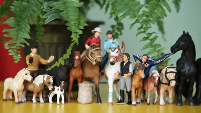 Фигурка Schleich Sofia's Beauties Horse Sofia and Dusty, стартовый набор  42584 купить в Москве | Доставка по России.