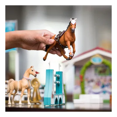 Набор игрушек 'Загон для лошадей с Тори и Принцессой' Schleich MC/SCH42437  от 4 099 ₽ — купить с доставкой в интернет-магазине motherbear.ru