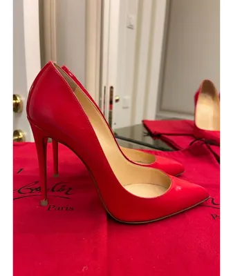 Туфли CHRISTIAN LOUBOUTIN для женщин купить за 23000 руб, арт. 1157400 –  Интернет-магазин Oskelly